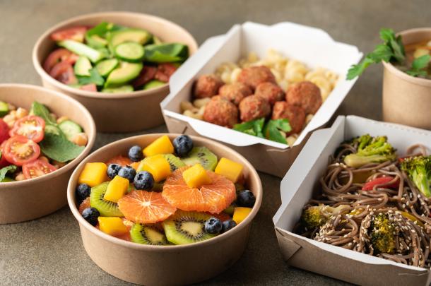 Visual for PEPS Planet, Scope 3, visual of organic and healthy dishes 